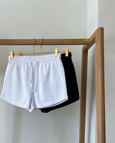 AIRE goods jogger shorts
