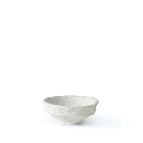Nordstjerne SUSTAIN Small white sculptural bowl