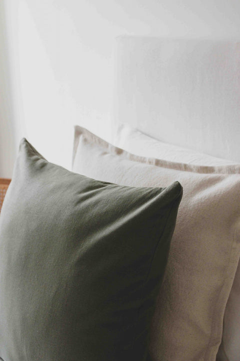 O cactuu Green linen cushion cover
